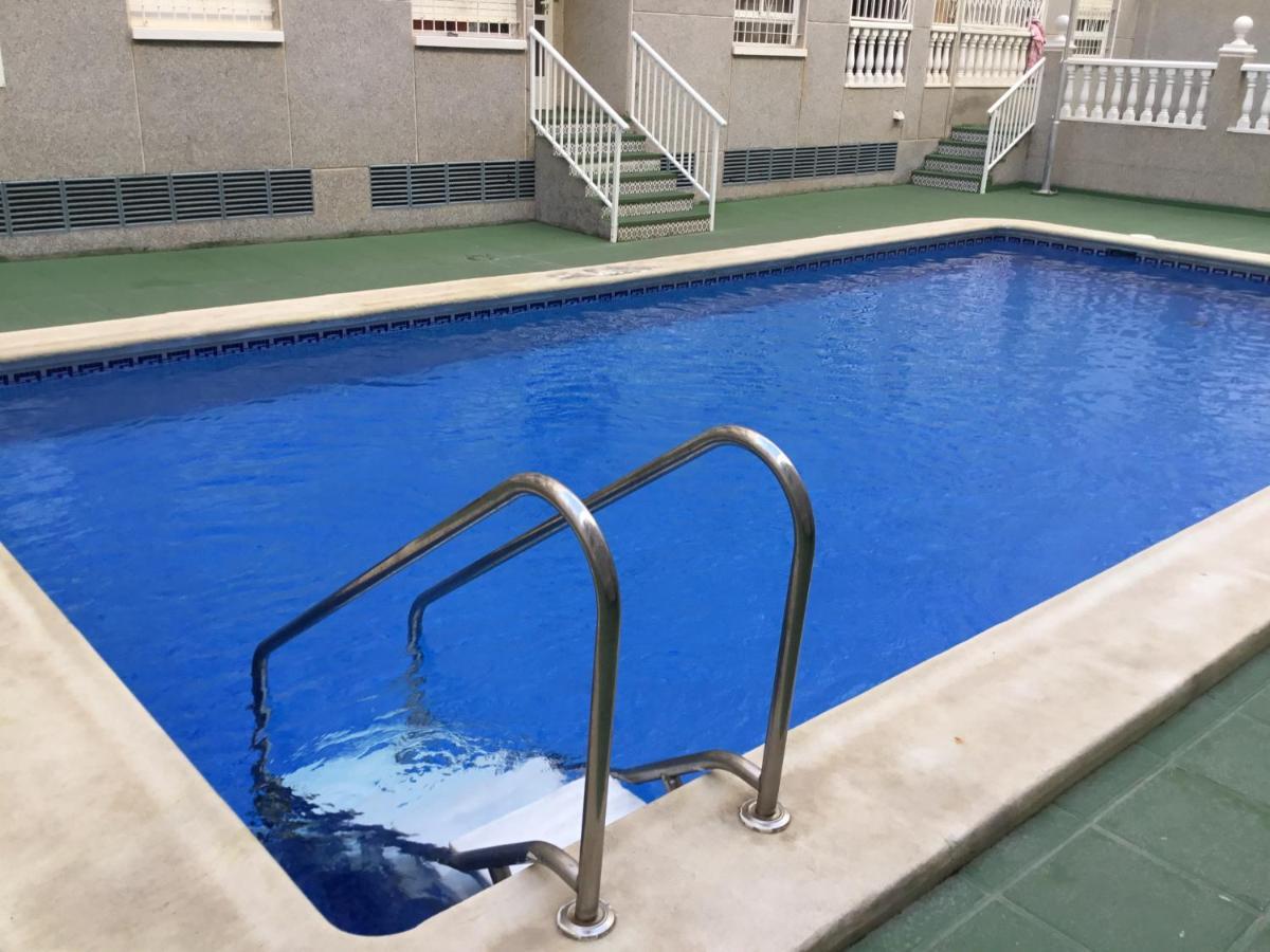 Apartament Montana Torrevieja Exterior photo