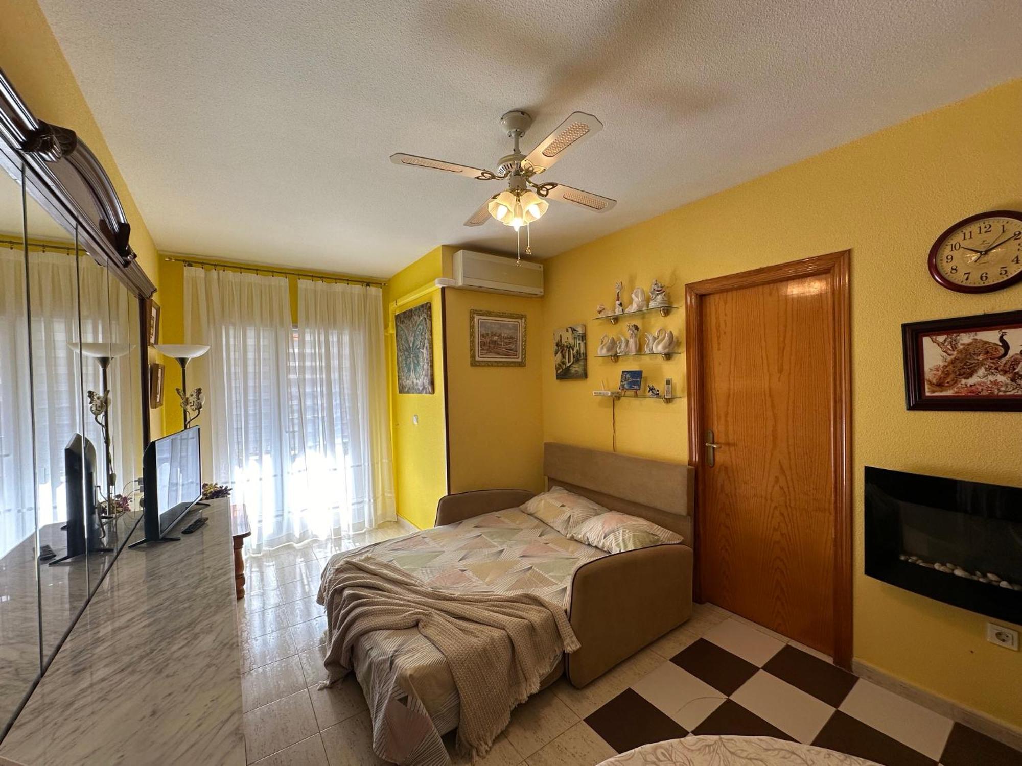 Apartament Montana Torrevieja Exterior photo